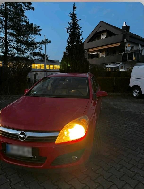 Gebraucht Opel Astra 125 PS (91 kW) 2007 Kombi