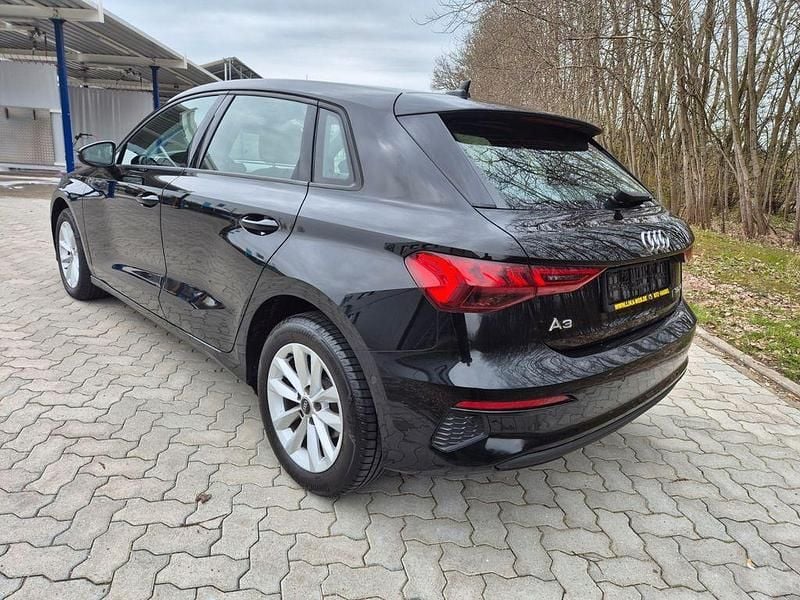 Second-hand Audi A3 116 CP (85 kW) 2021 Negru Berlinǎ