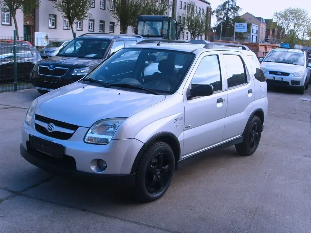 Gebraucht Suzuki Ignis 94 PS (69 kW) 2007 Silber Kleinwagen
