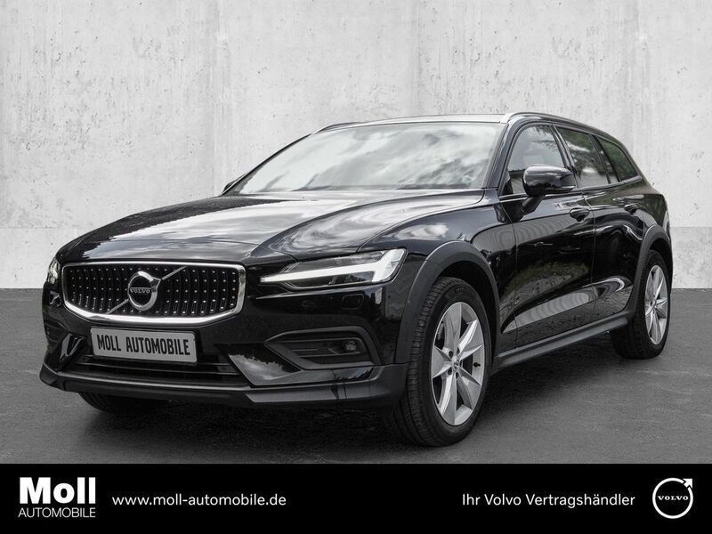 Schwarz Gebraucht 2022 Volvo V60 CC Basis Kombi | 29.900 € (Fairer Preis) - Bild 1/4