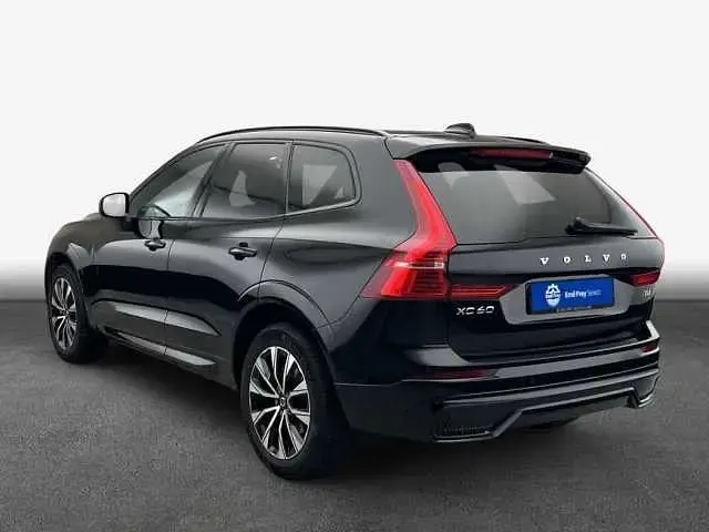 Gebraucht Volvo XC60 145 PS (106 kW) 2024 SUV