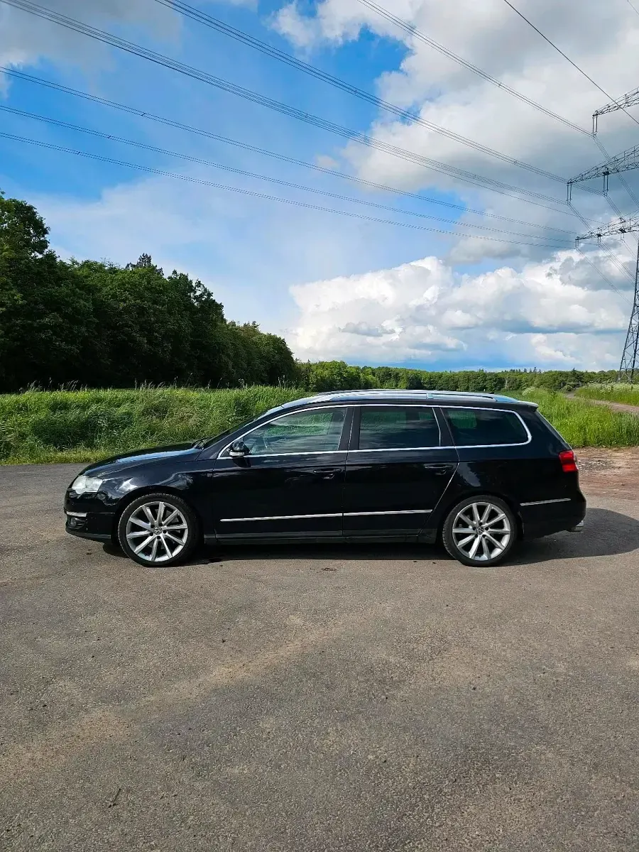 Second-hand VW Passat R 250 CP (183 kW) 2007 Negru Break