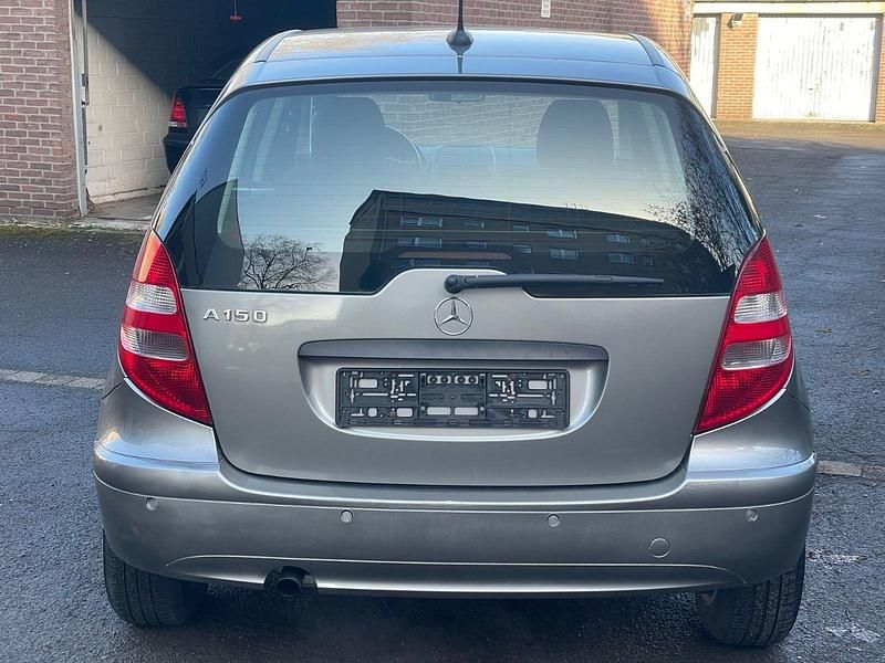 Gebraucht Mercedes A150 95 PS (69 kW) 2005 Grau Kleinwagen