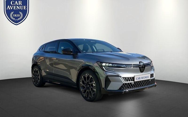 Neu Renault Megane E-Tech Esprit Alpine 161 kW (220 PS) 2026 Grau Limousine