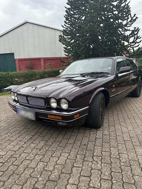 Gebraucht 1996 Jaguar X300 R Limousine | 7.800 € - Bild 1/4