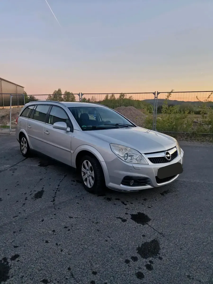 Gebraucht Opel Vectra 150 PS (110 kW) 2005 Grau Kombi