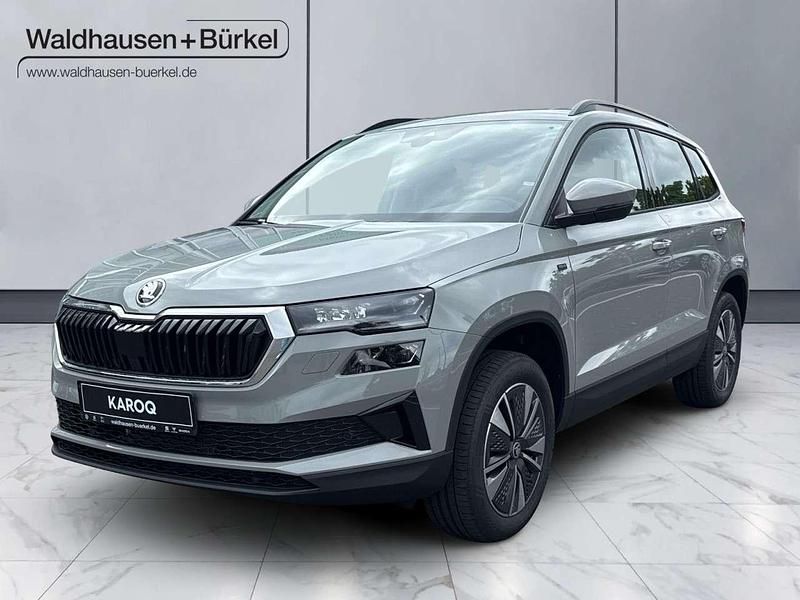 Steelgrau Gebraucht 2025 Skoda Karoq Drive SUV | 43.490 € (Teuer) - Bild 1/4