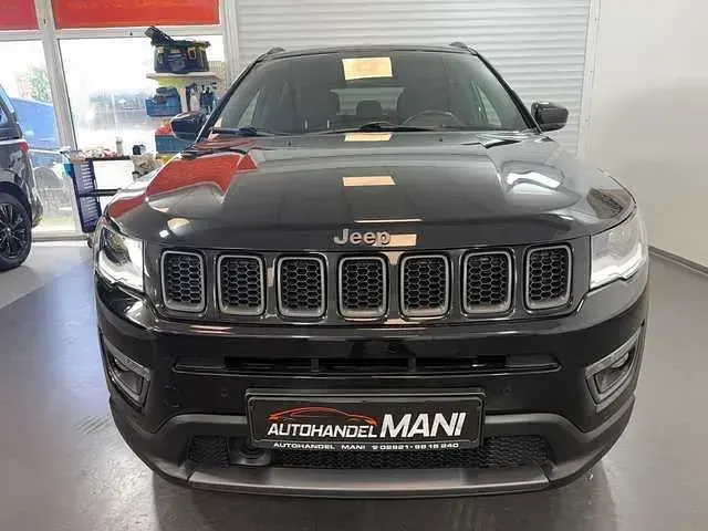 Gebraucht Jeep Compass 150 PS (110 kW) 2020 Schwarz SUV