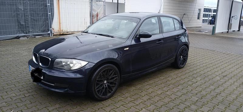 Gebraucht BMW 116 122 PS (89 kW) 2008 Blau Kleinwagen