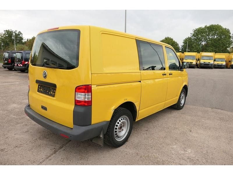 Usata VW Transporter 84 CV (61 kW) 2011 Giallo Furgone