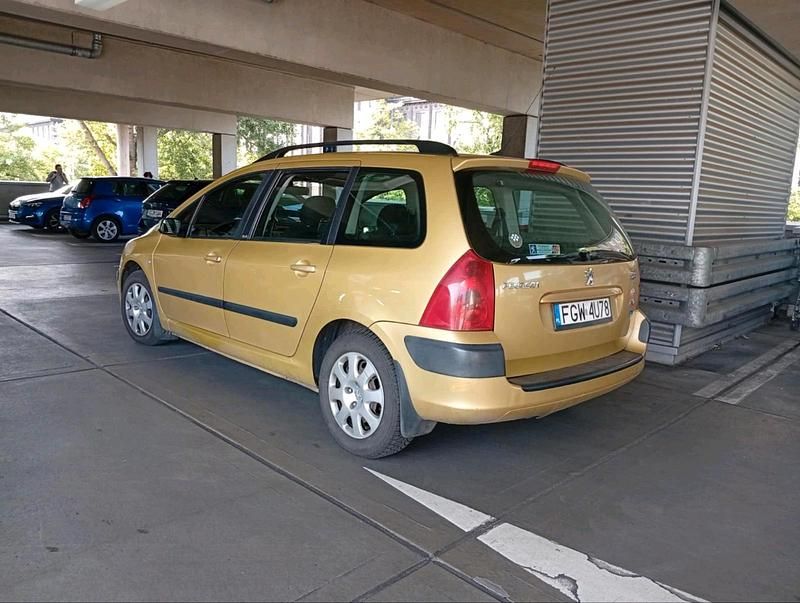 Gold Gebraucht 2003 Peugeot 307 Kombi | 850 € (Fairer Preis) - Bild 1/4
