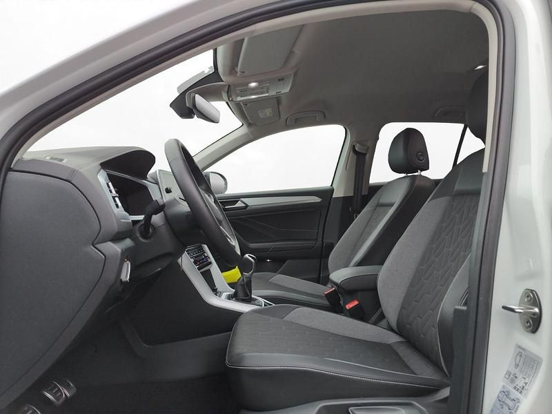 Gebraucht VW T-Roc Goal 116 PS (85 kW) 2025 Pure white SUV
