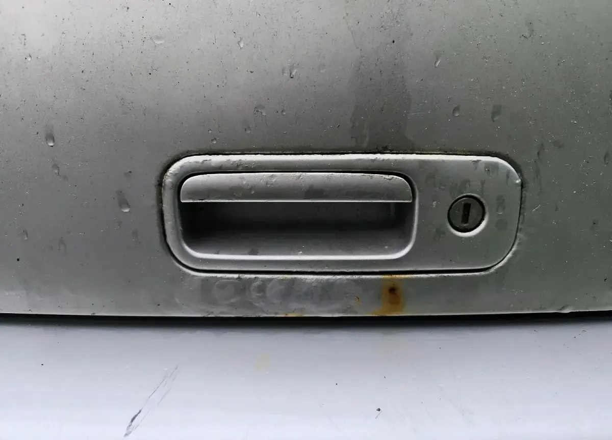 Używany VW Lupo 61 KM (44 kW) 2003 Srebrny Hatchback