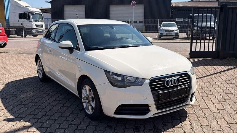 Second-hand Audi A1 Attraction 90 CP (66 kW) 2012 Alb Hatchback