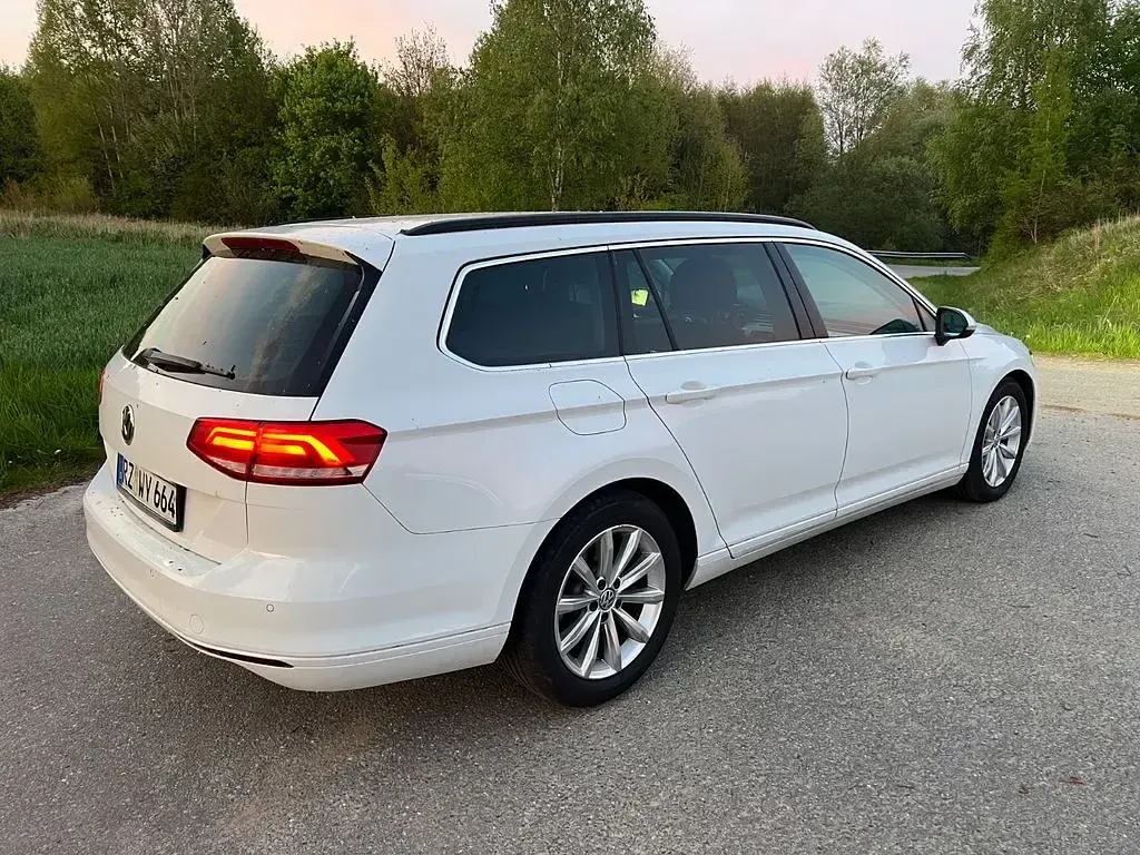 Używany VW Passat 190 KM (139 kW) 2016 Biały Kombi