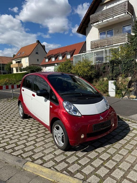 Gebraucht 2015 Mitsubishi i-MiEV Basis Kleinwagen | 3.790 € - Bild 1/4