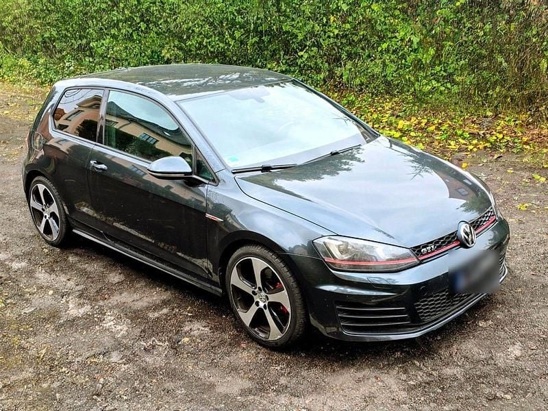 Grau Gebraucht 2014 VW Golf VII GTI Limousine | 14.999 € (Fairer Preis) - Bild 1/4