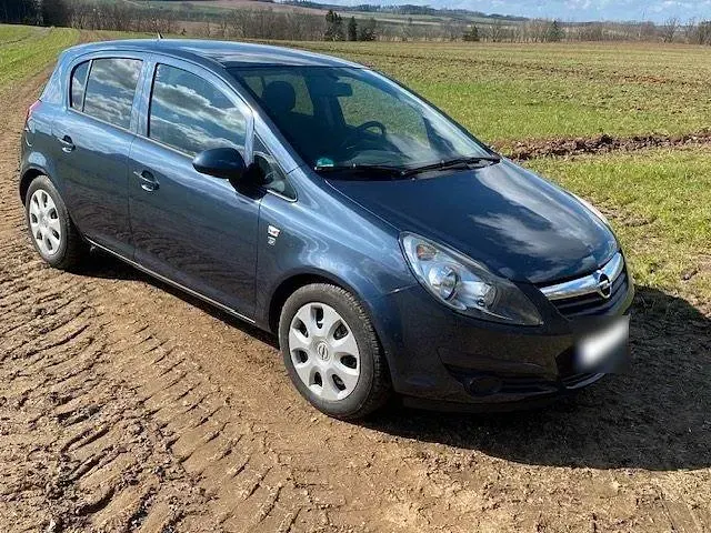 Używany Opel Corsa 69 KM (50 kW) 2010 Niebieski Hatchback