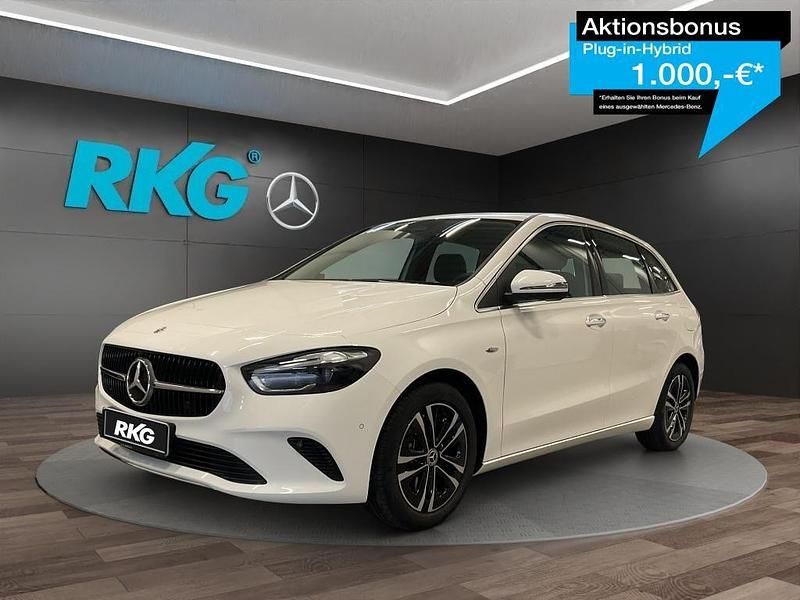 Weiß Gebraucht 2025 Mercedes B250e Progressive Van / Kleinbus | 38.760 € - Bild 1/4