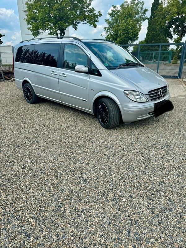 Silber Gebraucht 2007 Mercedes Viano Van / Kleinbus | 14.400 € (Fairer Preis) - Bild 1/4