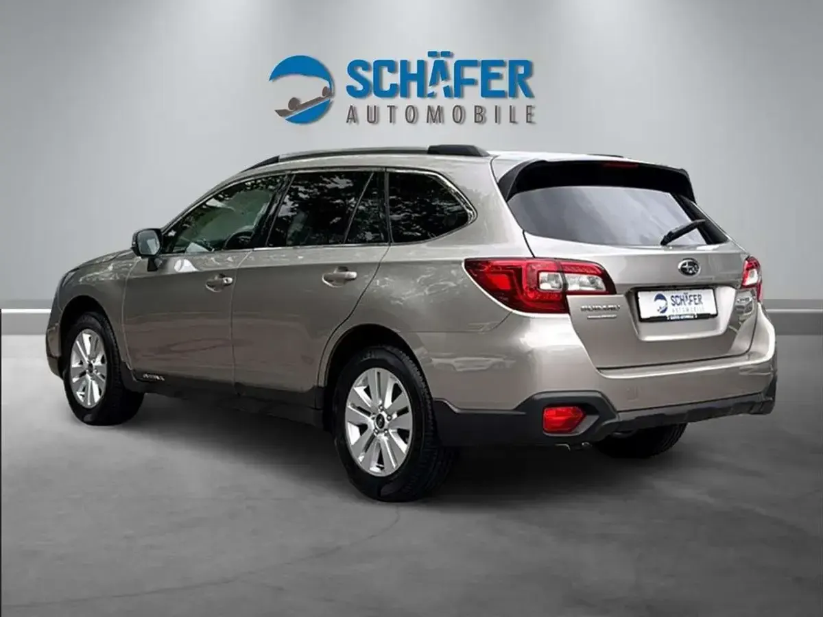 Gebraucht Subaru Outback Comfort 175 PS (128 kW) 2017 Tungsten metallic Kombi