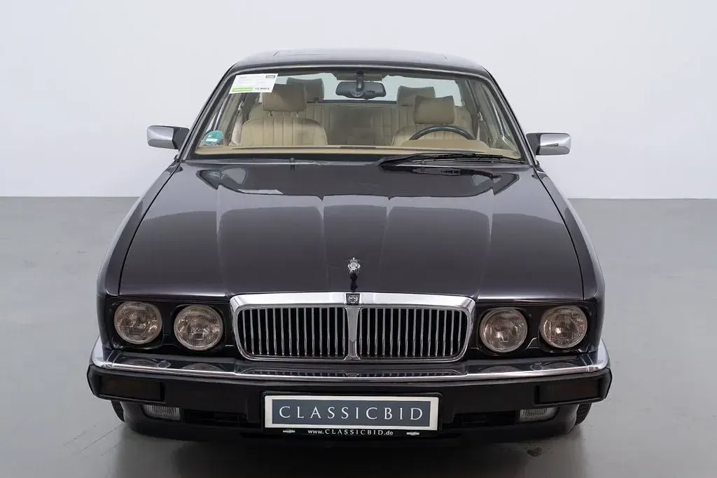 Gebraucht Jaguar XJ40 222 PS (163 kW) 1995 Rot Limousine