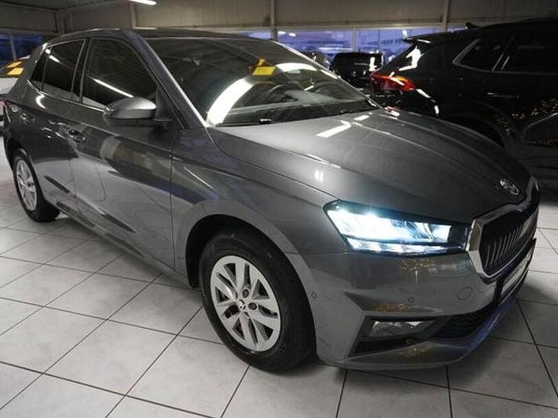 Gebraucht Skoda Fabia Selection 116 PS (85 kW) 2024 Grau Limousine