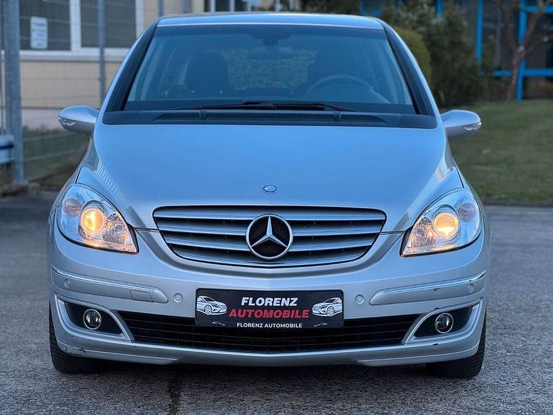 Gebraucht Mercedes B170 116 PS (85 kW) 2008 Silber Van / Kleinbus