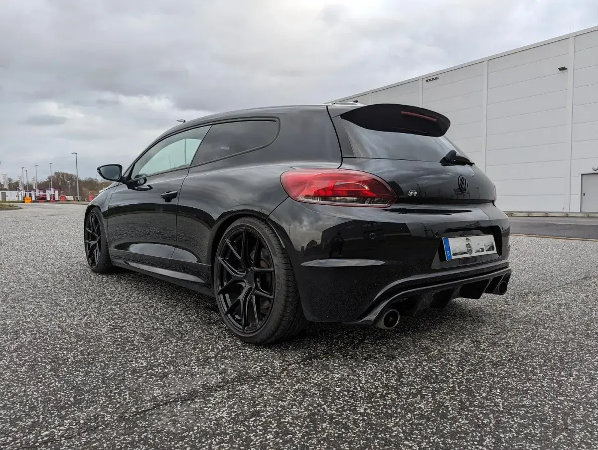 Gebraucht VW Scirocco R 330 PS (242 kW) 2013 Schwarz Coupé