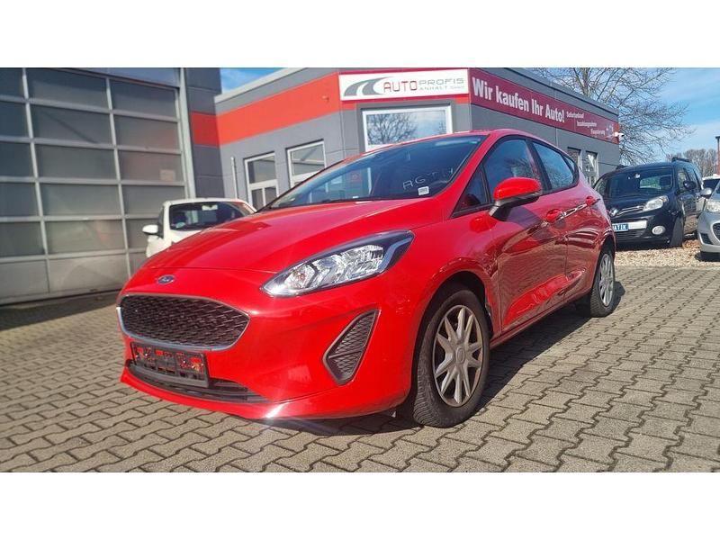 Gebraucht Ford Fiesta Trend 95 PS (69 kW) 2021 Race red Kleinwagen