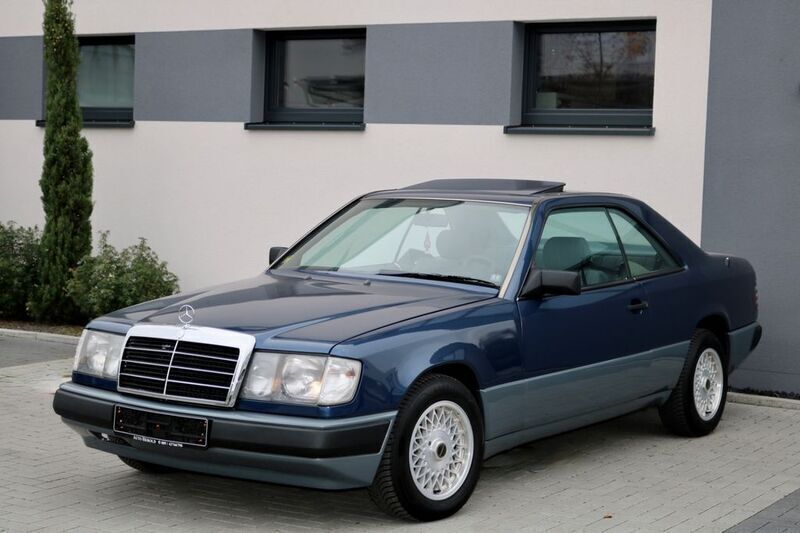 Blau Gebraucht 1988 Mercedes 230 Coupé | 13.990 € - Bild 1/4