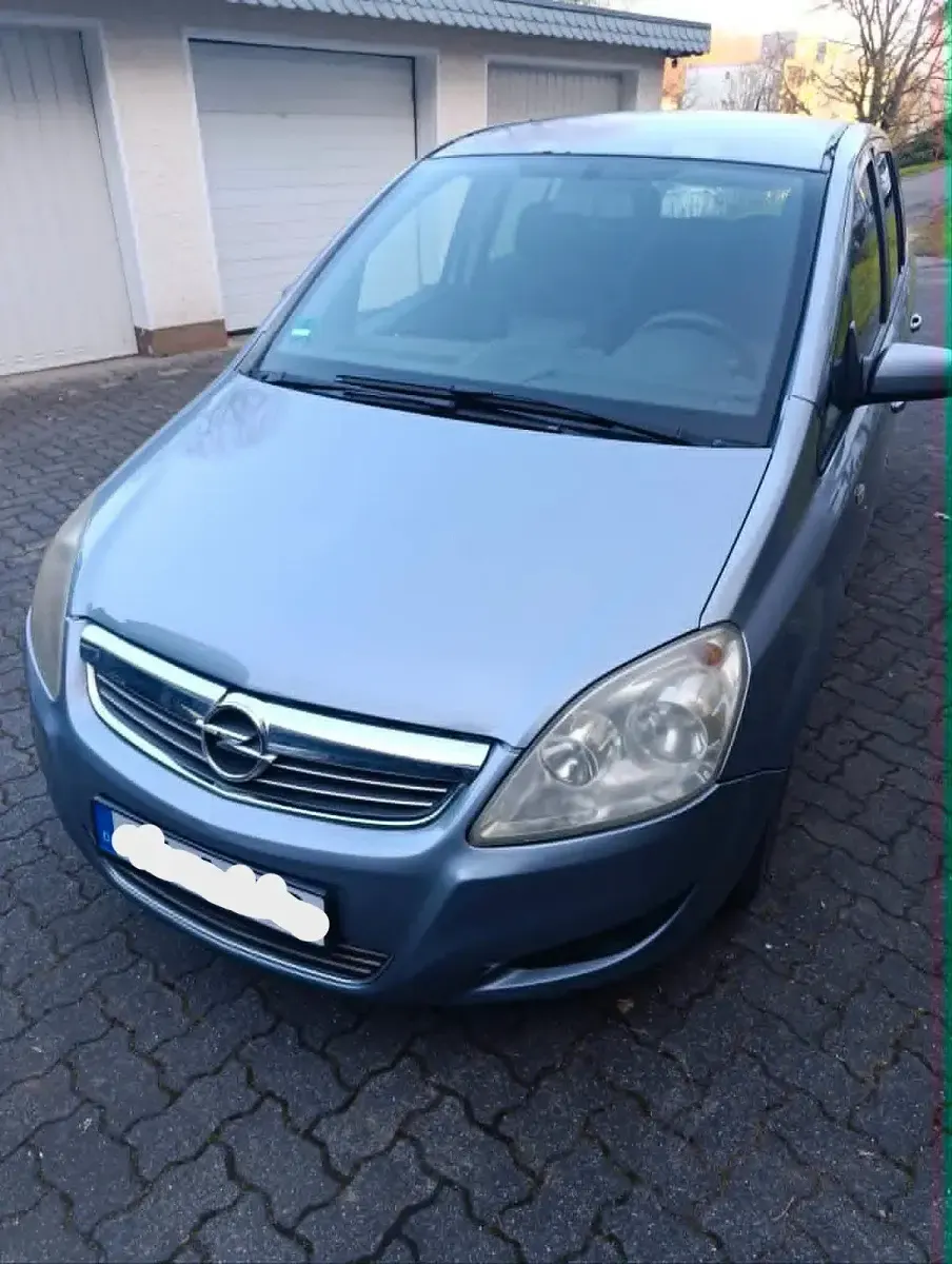 Gebraucht Opel Zafira 110 PS (80 kW) 2009 Silber Van / Kleinbus