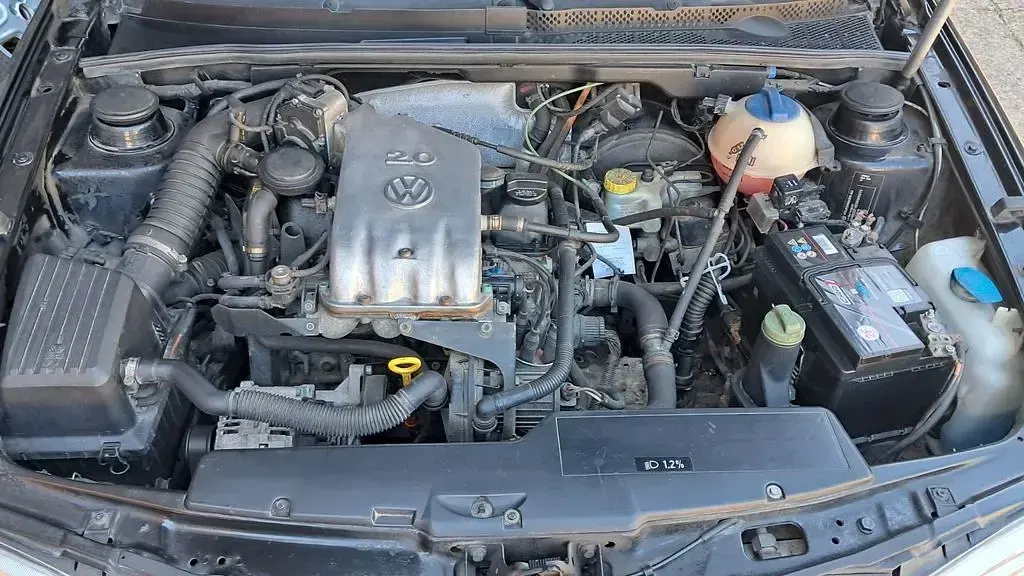 Używany VW Golf 116 KM (85 kW) 2002 Czarny Kabriolet