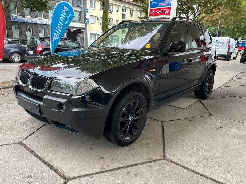 Schwarz Gebraucht 2005 BMW X3 Sport Line SUV | 3.990 € (Fairer Preis) - Bild 1/4