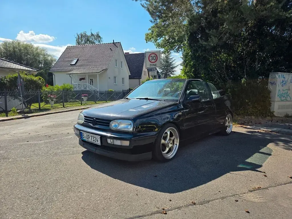 Gebraucht VW Golf Cabriolet 116 PS (85 kW) 1997 Schwarz Cabrio