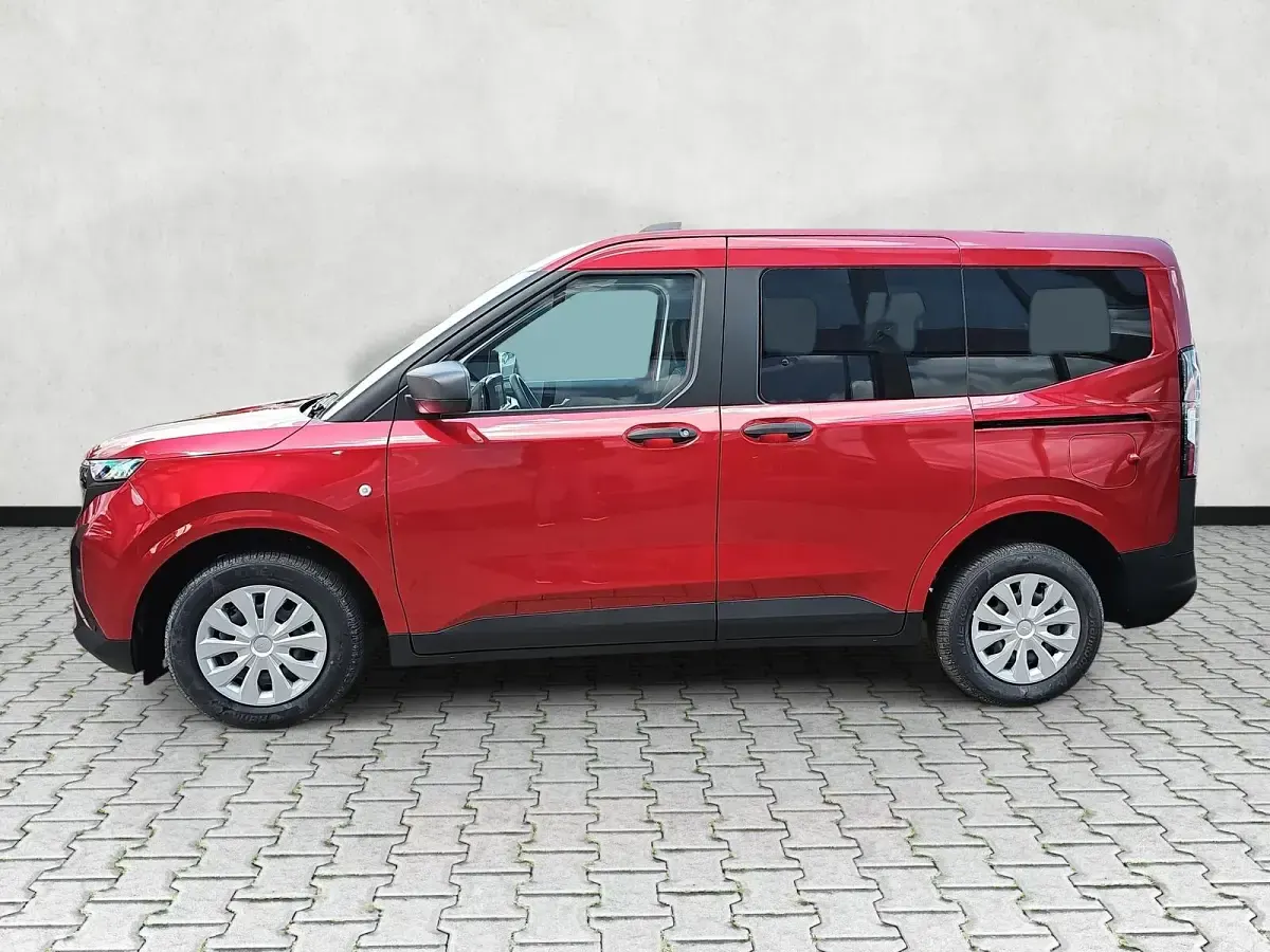 Neu Ford Tourneo Courier Trend 125 PS (91 kW) 2026 Fantastic red metallic Van / Kleinbus