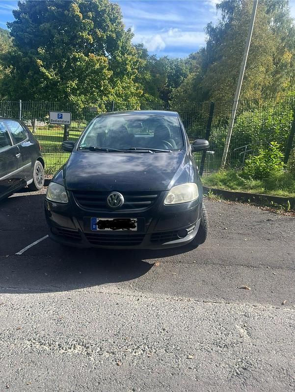 Schwarz Gebraucht 2006 VW Fox Kleinwagen | 1.200 € (Fairer Preis) - Bild 1/4