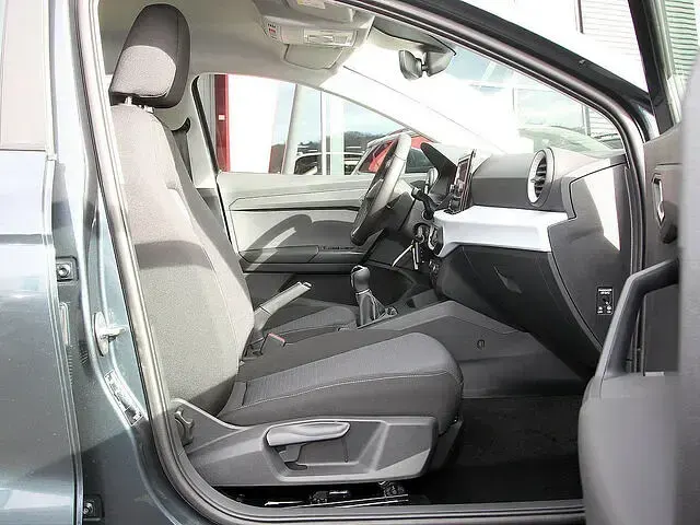 Gebraucht Seat Ibiza Style 95 PS (69 kW) 2024 Grau Kleinwagen
