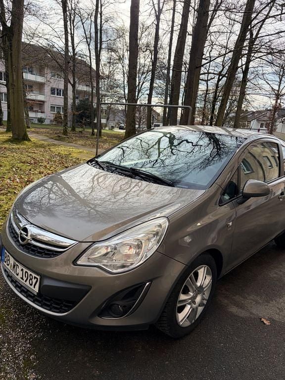 Gebraucht Opel Corsa Selection 87 PS (63 kW) 2010 Braun Kleinwagen