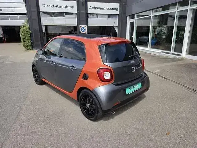 Gebraucht Smart ForFour Edition #1 90 PS (66 kW) 2016 Lavaorange bodypanel grau (metallic) Kleinwagen