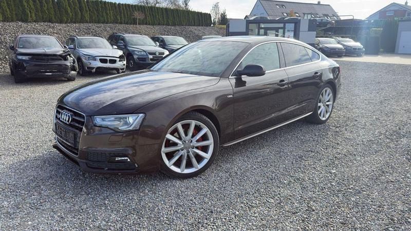 Braun Gebraucht 2012 Audi A5 S-Line Limousine | 10.950 € (Fairer Preis) - Bild 1/4