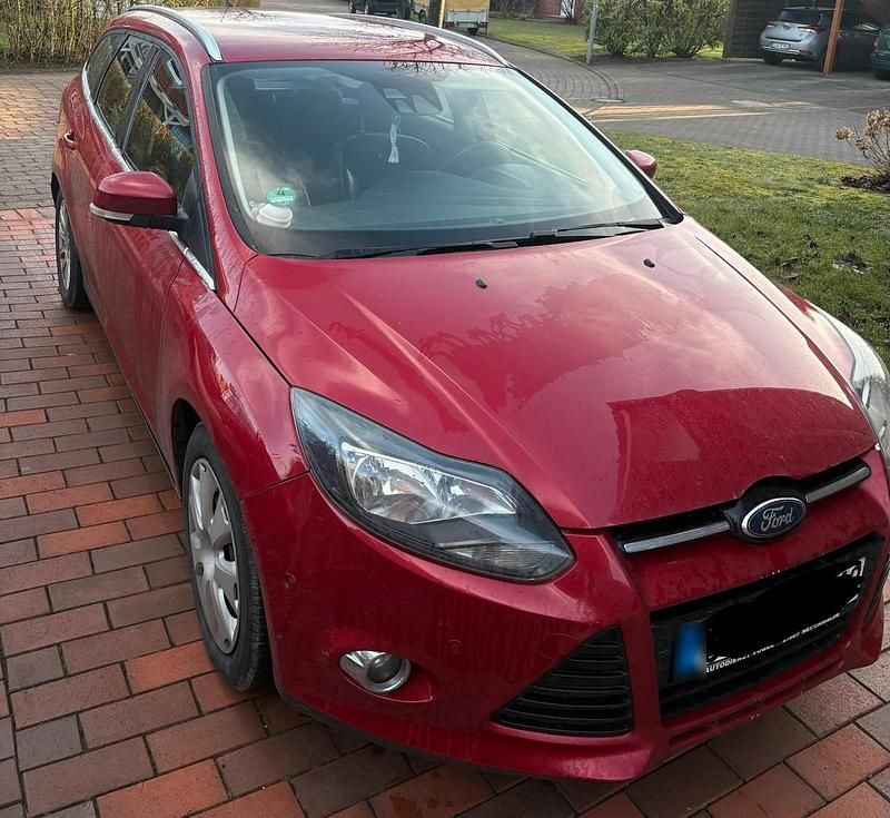 Usata Ford Focus 150 CV (110 kW) 2007 Rosso Station wagon