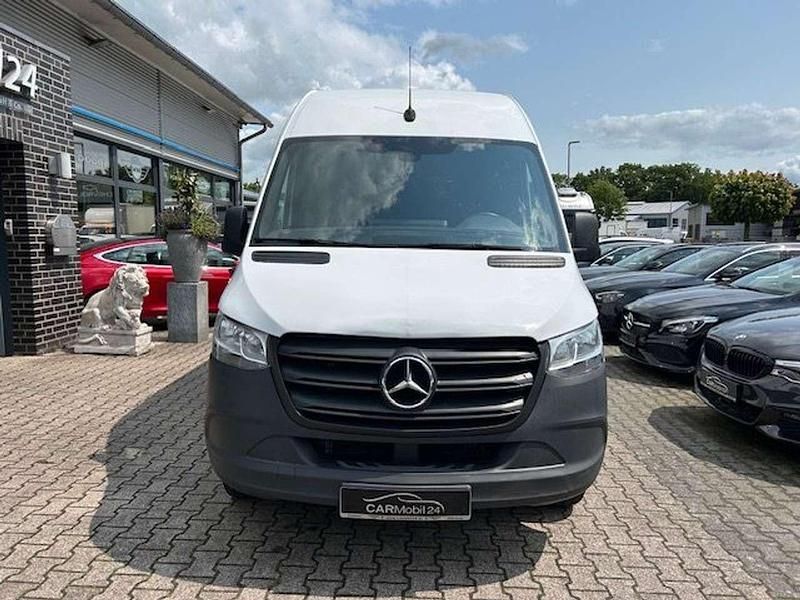 Używany Mercedes Sprinter 170 KM (125 kW) 2021 Biały Van