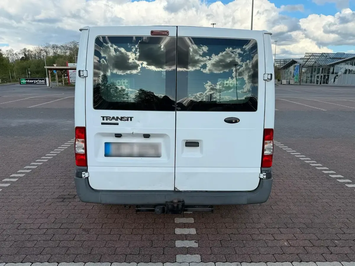 Używany Ford Transit 86 KM (63 kW) 2009 Biały Minivan