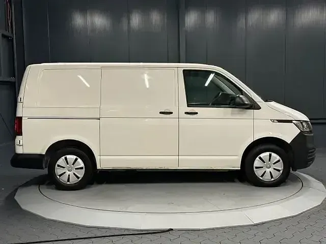 Usata VW Transporter 150 CV (110 kW) 2021 Bianco Furgone