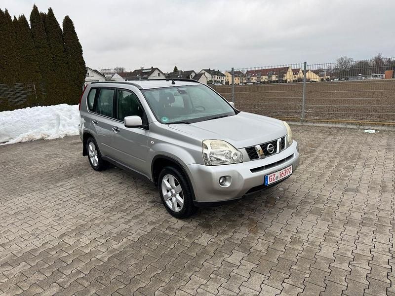 Gebraucht Nissan X-Trail 150 PS (110 kW) 2010 Silber SUV