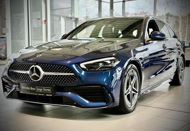 Gebraucht Mercedes C300 265 PS (194 kW) 2025 Blau Limousine