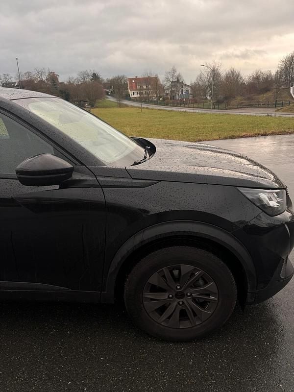 Gebraucht Peugeot 2008 101 PS (74 kW) 2020 Schwarz SUV