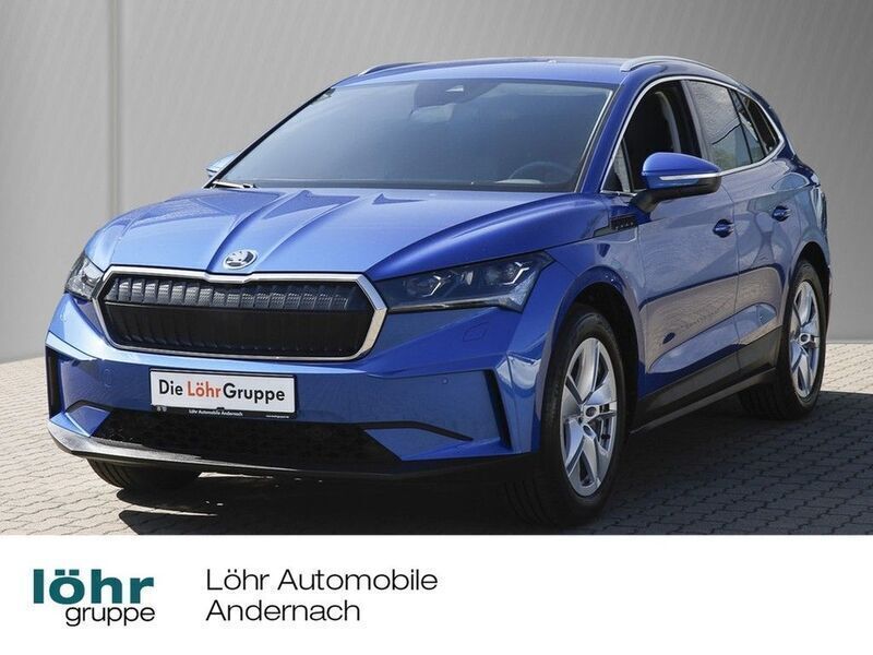 Blau Gebraucht 2022 Skoda Enyaq iV Suite SUV | 31.980 € (Superpreis) - Bild 1/4
