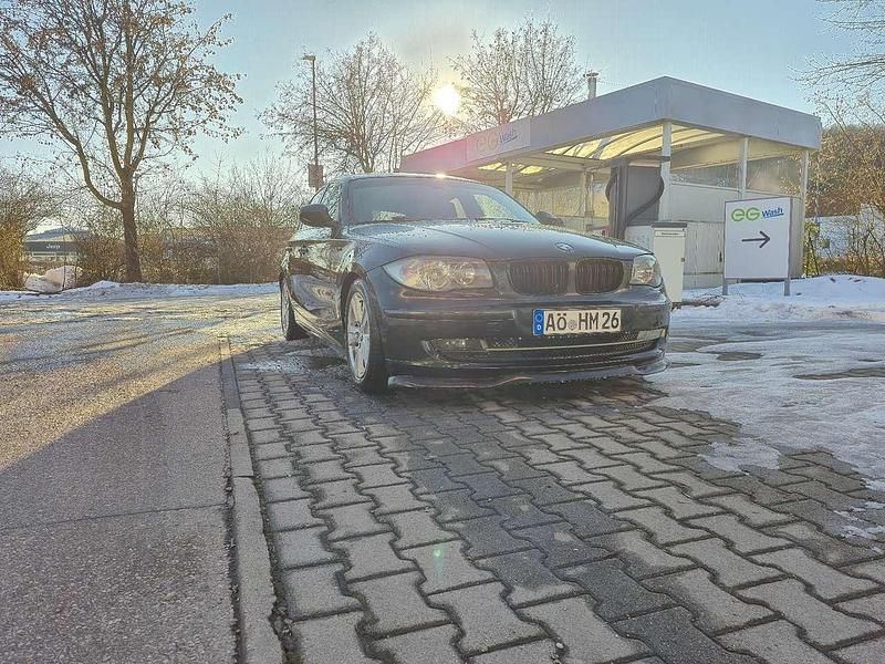 Gebraucht BMW 116 122 PS (89 kW) 2011 Kleinwagen